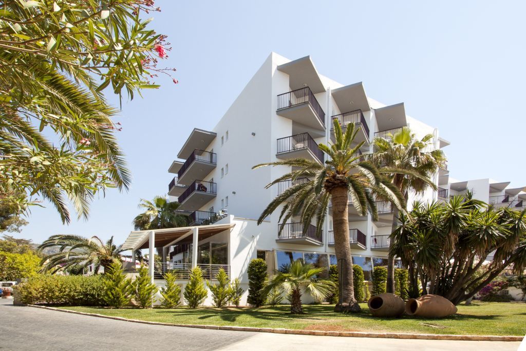 Fergus Bermudas Palmanova Exterior foto